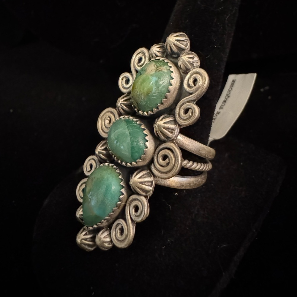 Genuine Mojave Turquoise‎ Sterling Silver native style Statement Ring - Picture 6 of 9